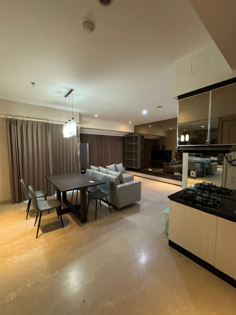 Dijual / Disewa Apartemen The Peak Residence