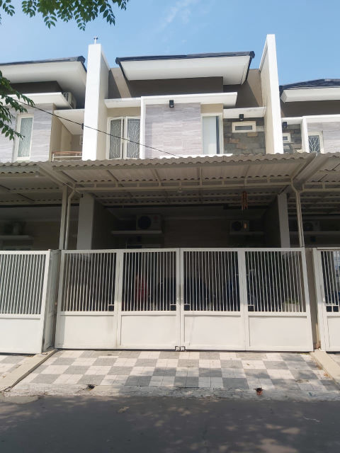 Dijual Rumah Babatan Pantai