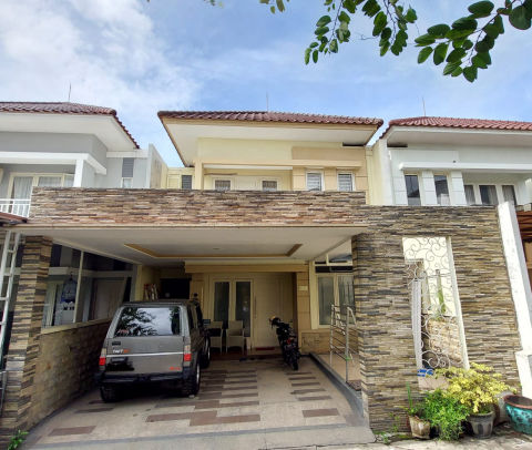 Dijual Rumah Central Park A. Yani Surabaya