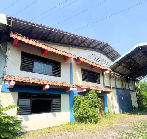 Dijual Gudang Jalan Raya Driyorejo