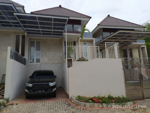 Dijual Rumah di Wisata Bukit Sentul, Lawang