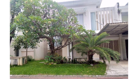 Dijual Rumah Pakuwon City Cluster Long Beach
