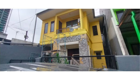 Dijual Rumah Panjang Jiwo Permai