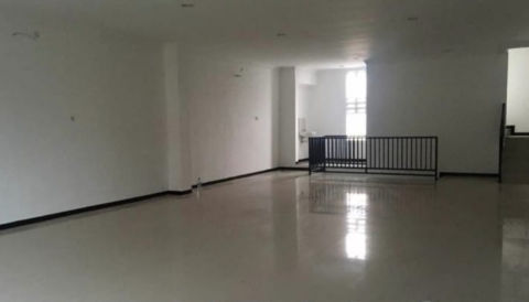 Dijual Ruko Komersial Jalan Dupak Baru Gress