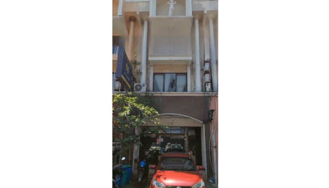 Dijual Ruko Komersial Rich Palace, Mayjen Sungkono