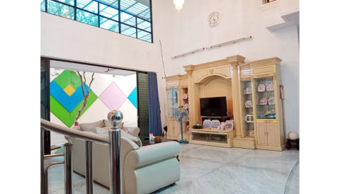 Dijual Rumah Raya Satelit Barat