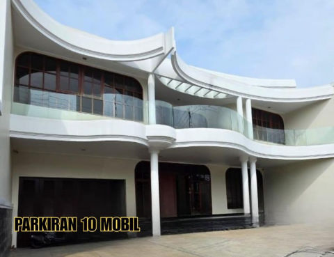 Dijual Bangunan Komersial Jalan Kartini