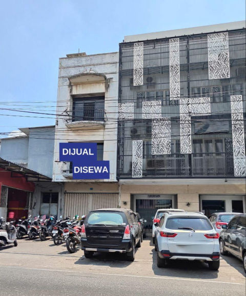 Dijual / Disewa Ruko Komersial Raya Ngagel