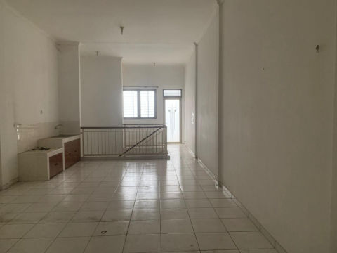 Disewa Ruko Komersial Tenggilis Mejoyo