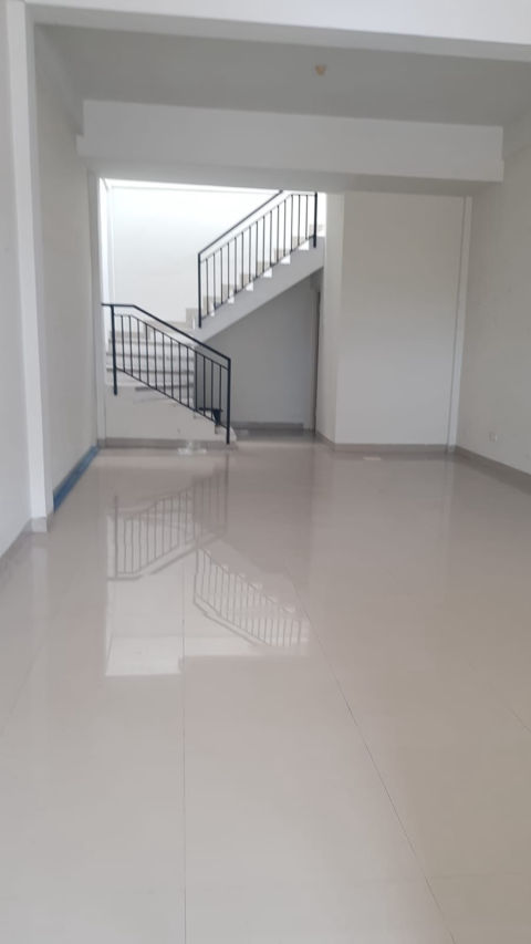 Dijual Ruko Komersial Royal Park Residence