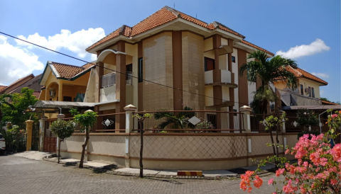 Dijual Rumah Kebraon Indah Permai