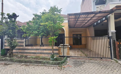 Dijual Rumah Palm Spring Regency, Jambangan
