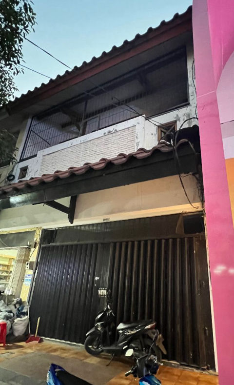 Disewa Ruko Komersial Raya Mulyosari