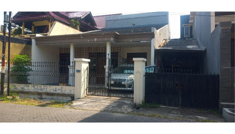 Dijual Rumah dan Kos Wisma Permai Tengah