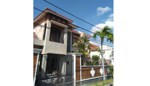 Dijual Rumah Taman Intan Nginden