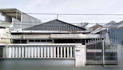 Dijual Rumah Hitung Tanah Kertajaya Indah