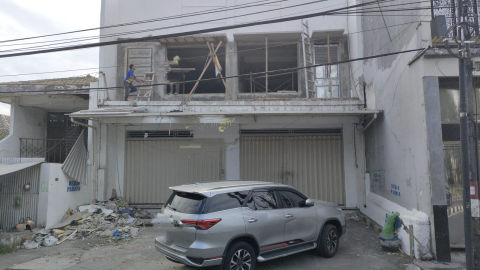 Disewa Ruko Komersial Jalan Kedung Cowek