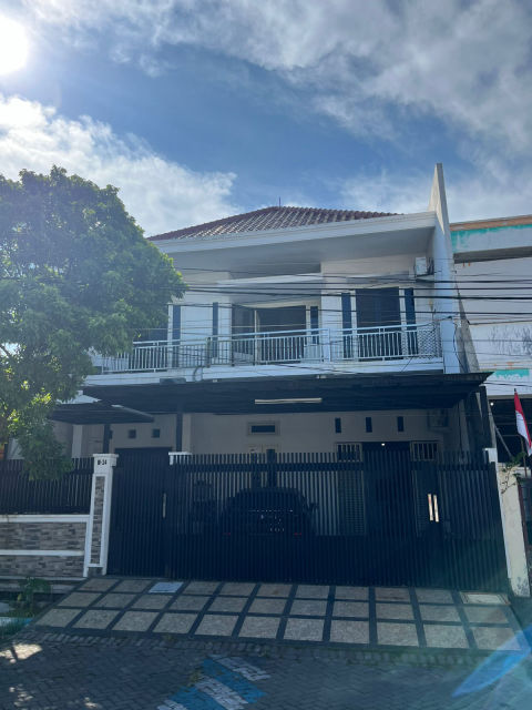 Dijual Rumah Jalan Tenggilis