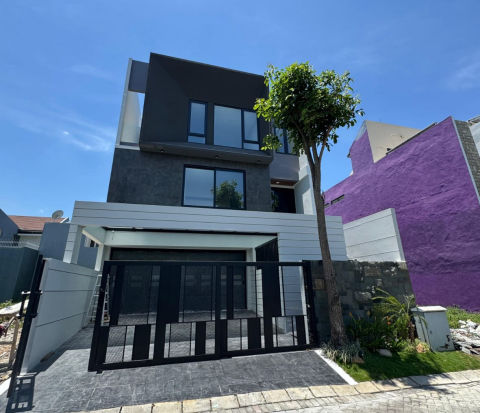 Dijual Rumah Citraland Utama Cluster Greenwood Baru Gress
